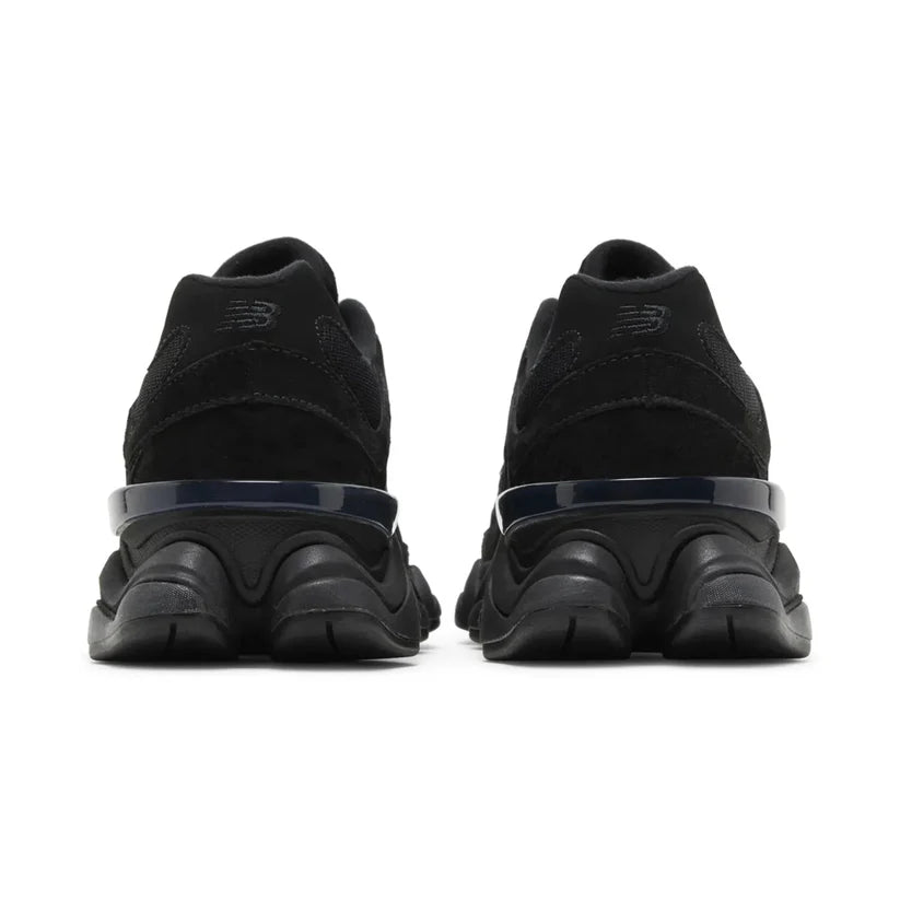New Balance 9060 Triple Black