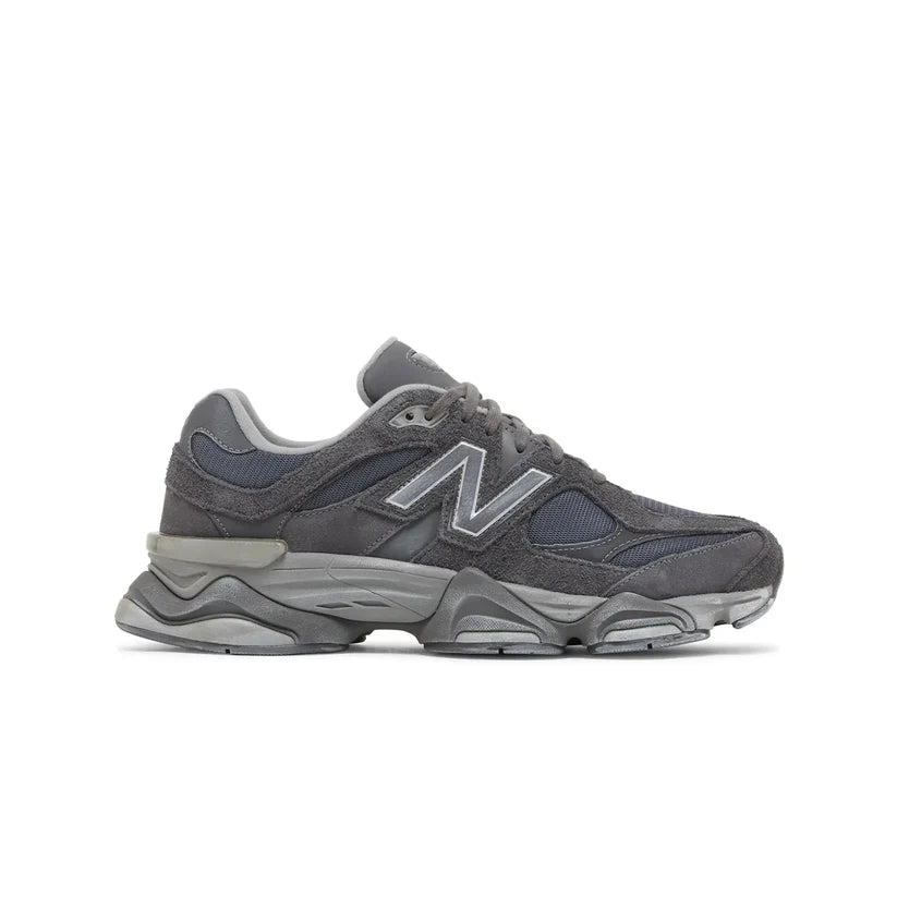 New Balance 9060 Magnet